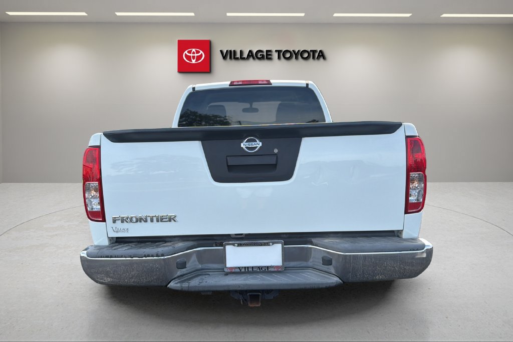 Used 2014 Nissan Frontier S w/ S Preferred Package RWD image 4