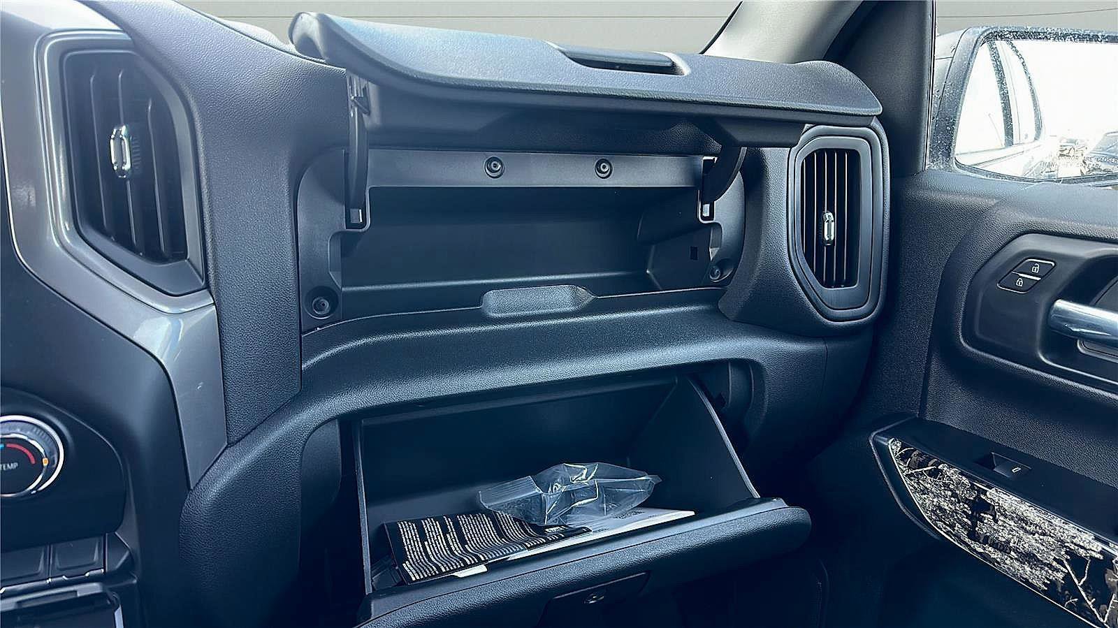 Used 2026 Chevrolet Silverado 1500 Custom Trail Boss image 28