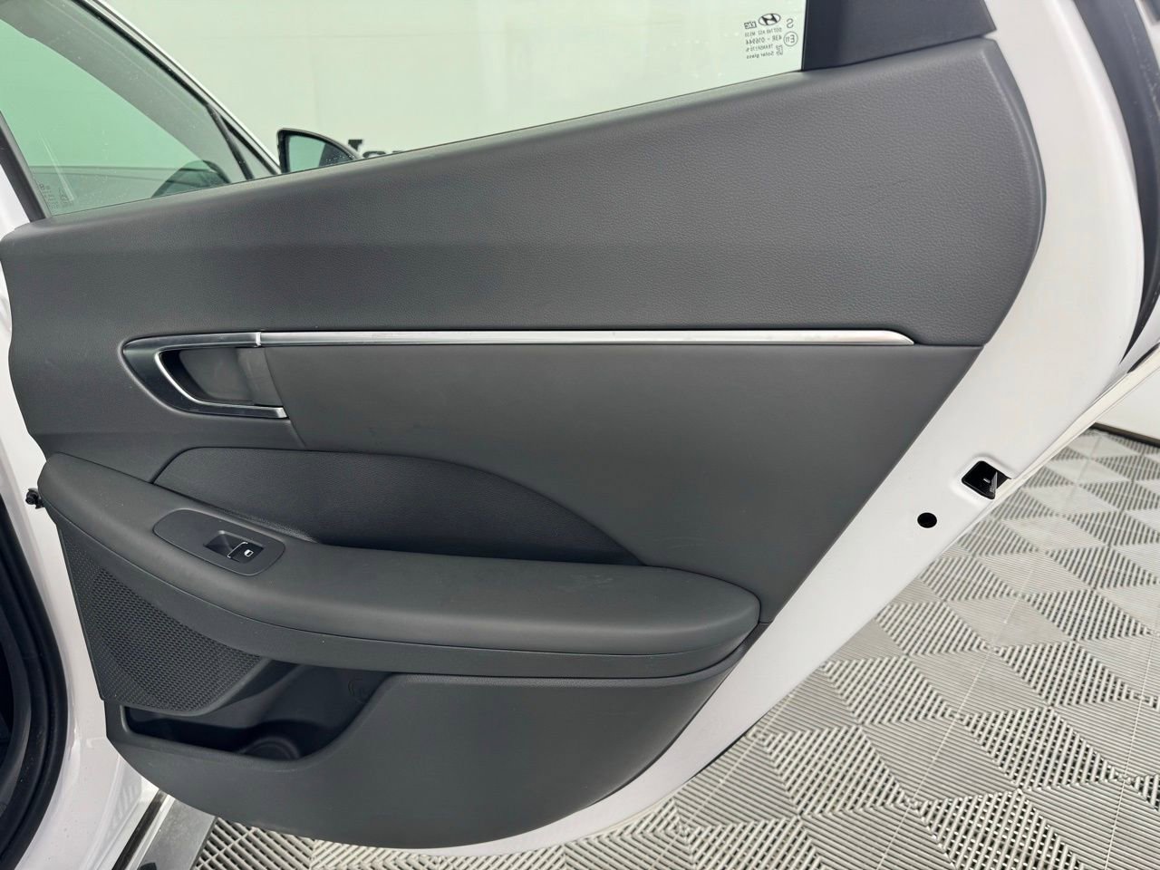 Used 2023 Hyundai Sonata SEL Plus image 34