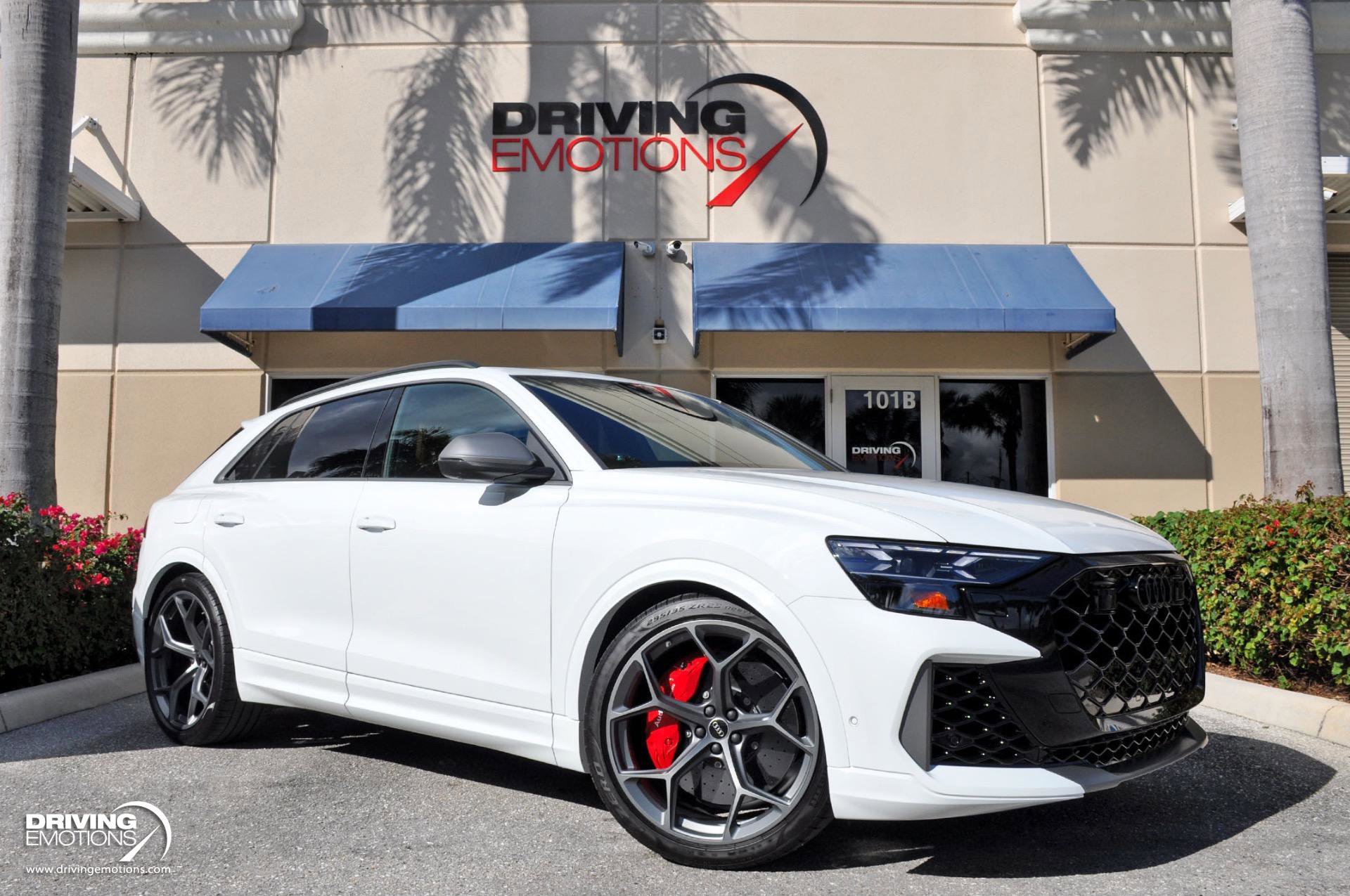 Used 2025 Audi RS Q8 performance image 1