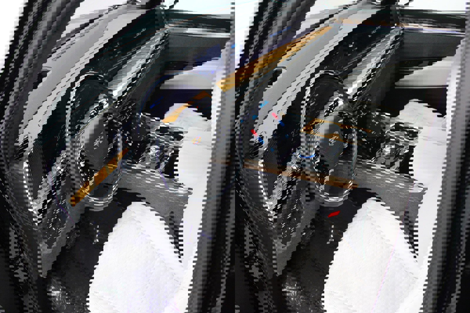 Certified 2025 Cadillac Escalade ESV Sport Platinum image 20