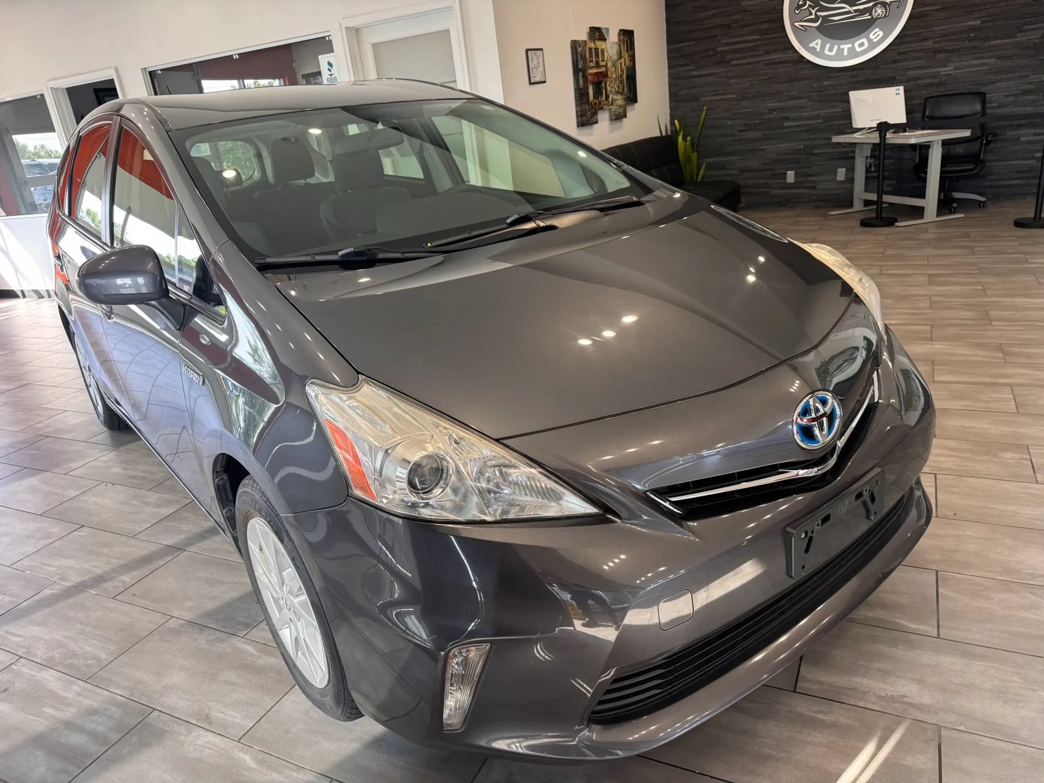 Used 2012 Toyota Prius V Three FWD image 3