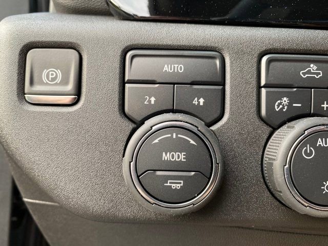 New 2026 Chevrolet Silverado 1500 LT w/ Convenience Package II image 15