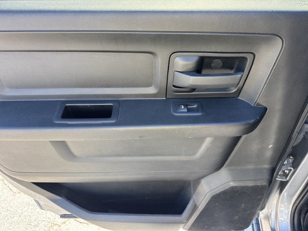Used 2022 RAM 3500 Tradesman AWD/4WD image 21
