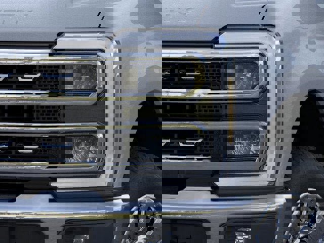 New 2026 Ford F250 Lariat w/ Chrome Package image 18
