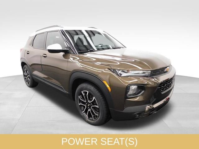 Used 2021 Chevrolet TrailBlazer ACTIV w/ Sun and Liftgate Package image 2