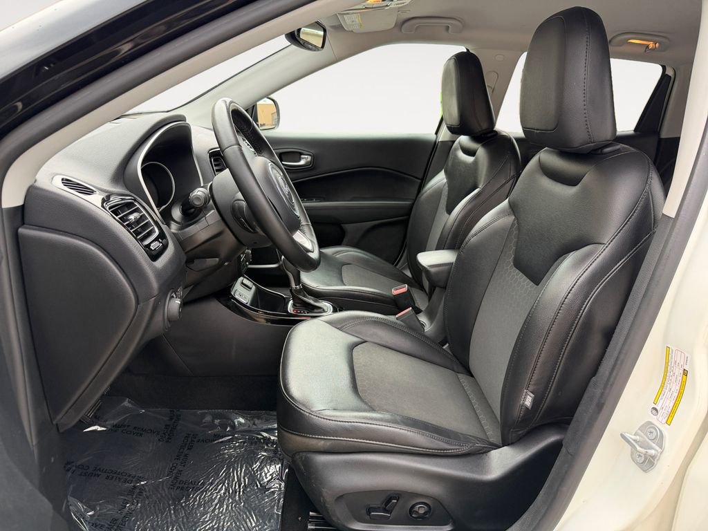 Used 2019 Jeep Compass Altitude image 14