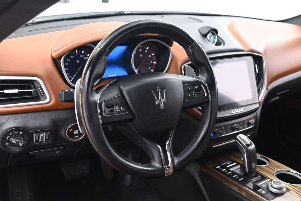 Used 2019 Maserati Ghibli S Q4 AWD/4WD image 27