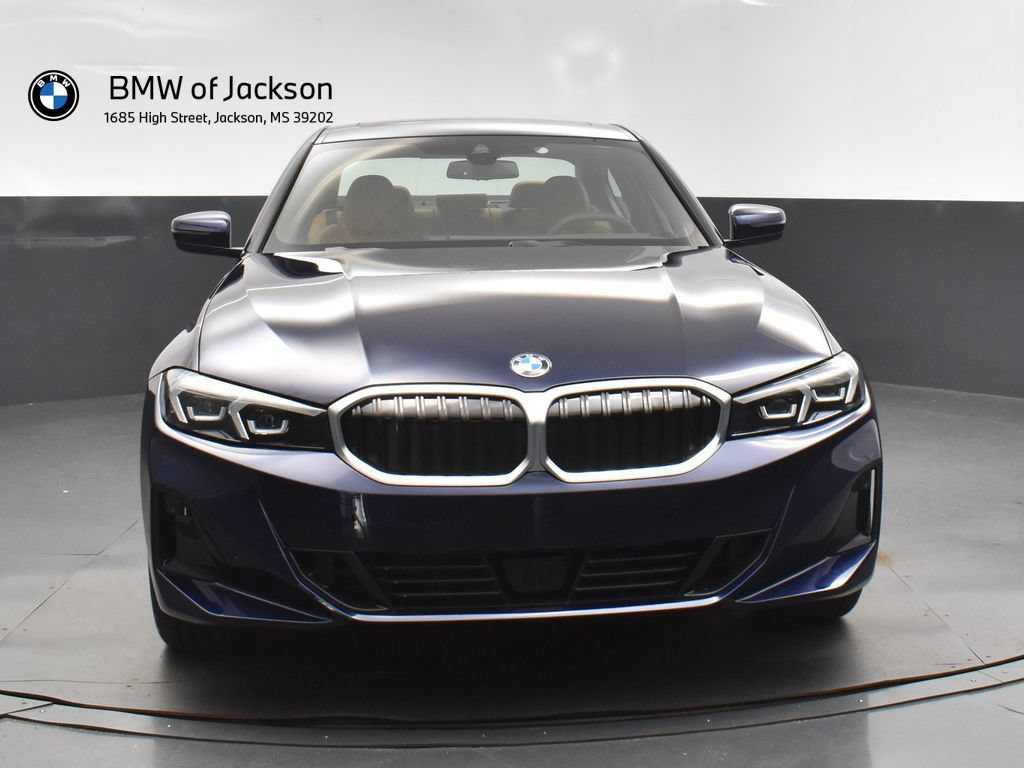 New 2026 BMW 330i Sedan w/ Convenience Package RWD image 10