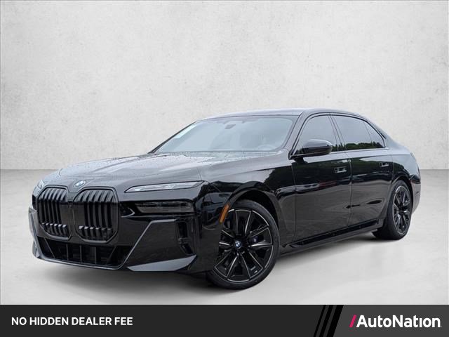 New 2026 BMW i7 xDrive60 w/ Executive Package AWD/4WD image 1