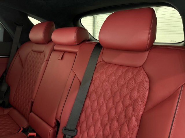 Used 2025 Genesis GV70 3.5T Sport w/ Sport Advanced Package image 51