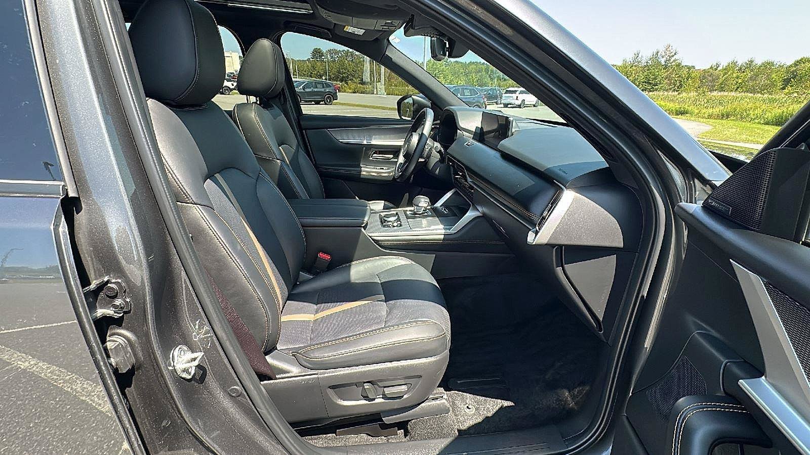 Used 2024 MAZDA CX-90 Plug-In Hybrid w/ Premium Plus AWD/4WD image 20