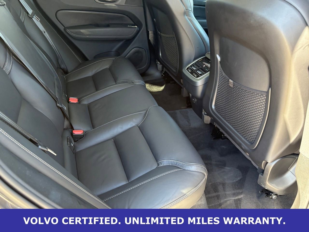 Certified 2024 Volvo XC60 B5 Ultimate image 35