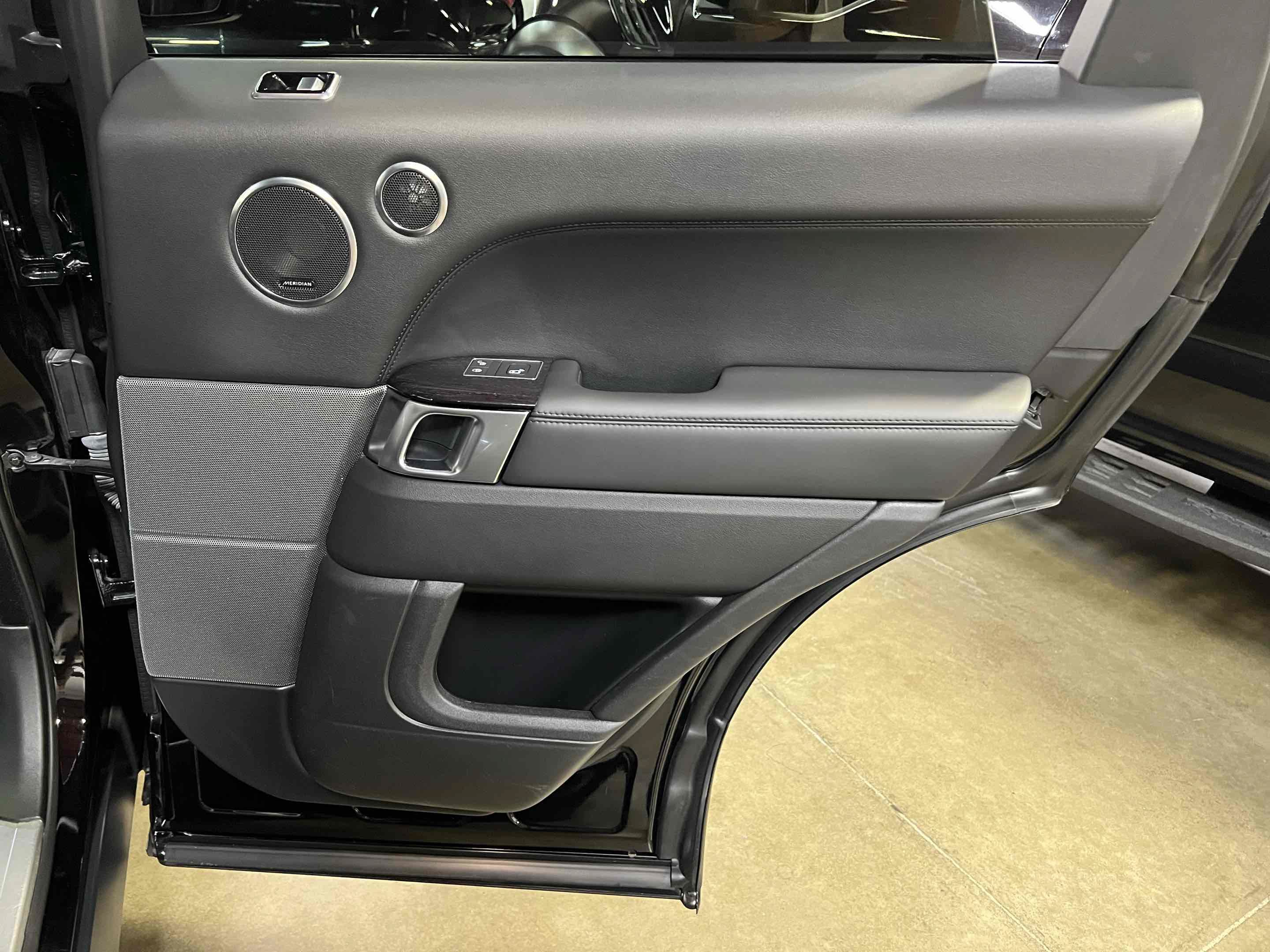 Used 2019 Land Rover Range Rover Sport HSE AWD/4WD image 72