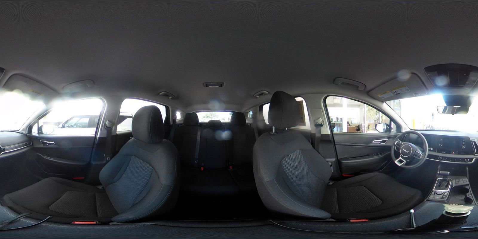 Used 2025 Kia Sportage LX image 41