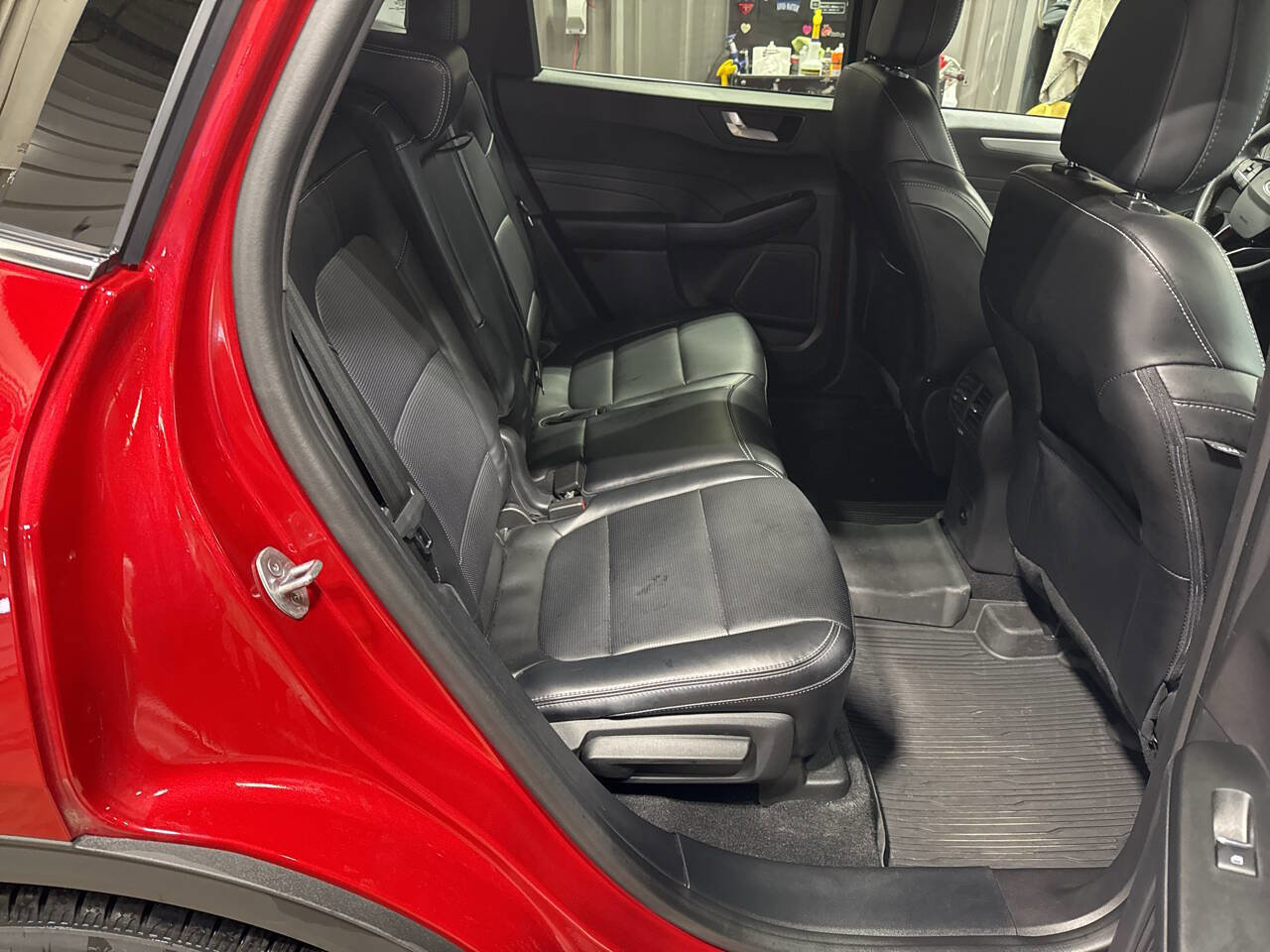 Certified 2024 Ford Escape Platinum image 16