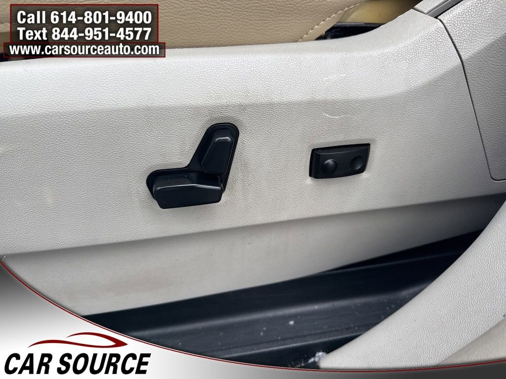 Used 2012 Chrysler Town & Country Touring w/ Entertainment Group #1 image 18