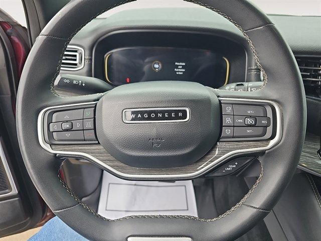 Used 2022 Jeep Wagoneer Series III image 12