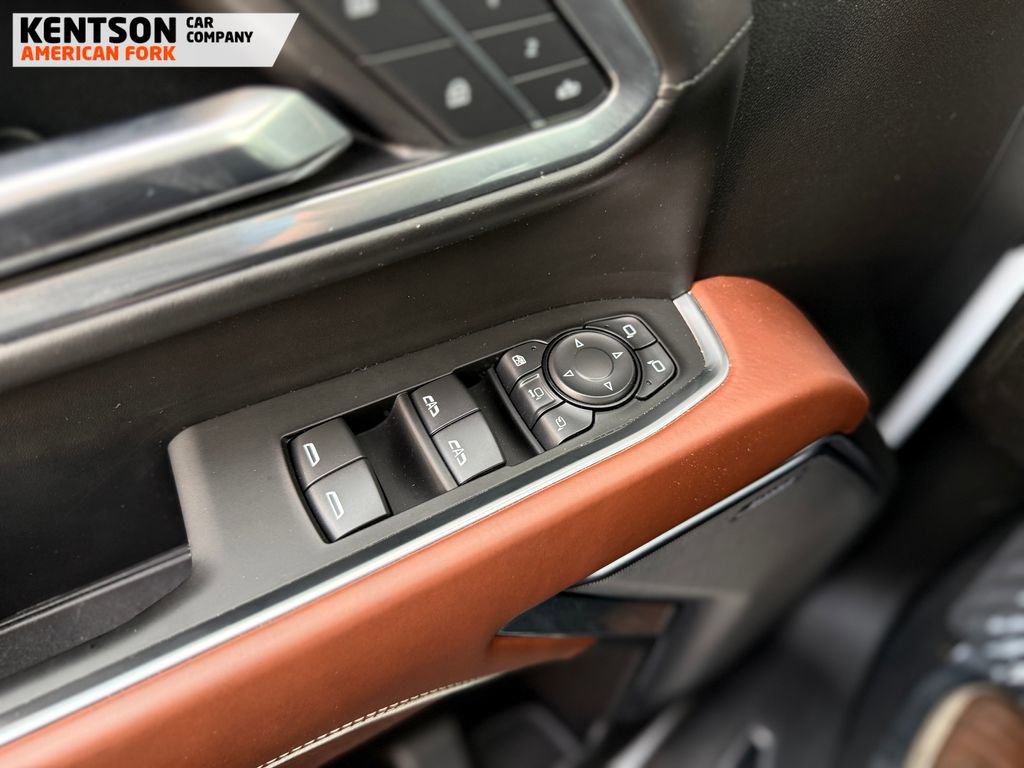 Used 2025 GMC Sierra 3500 Denali Ultimate AWD/4WD image 23