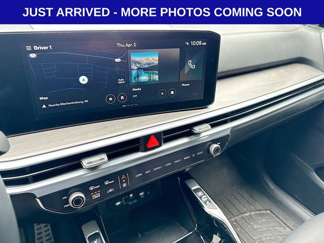 Used 2024 Kia Sorento SX image 15