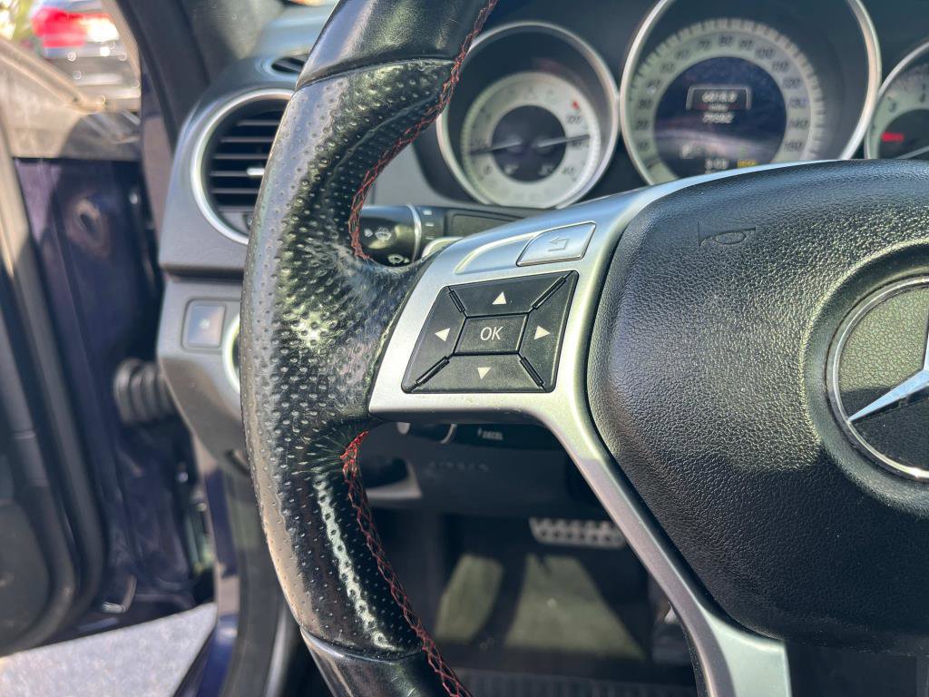 Used 2014 Mercedes-Benz C 300 Sport image 19