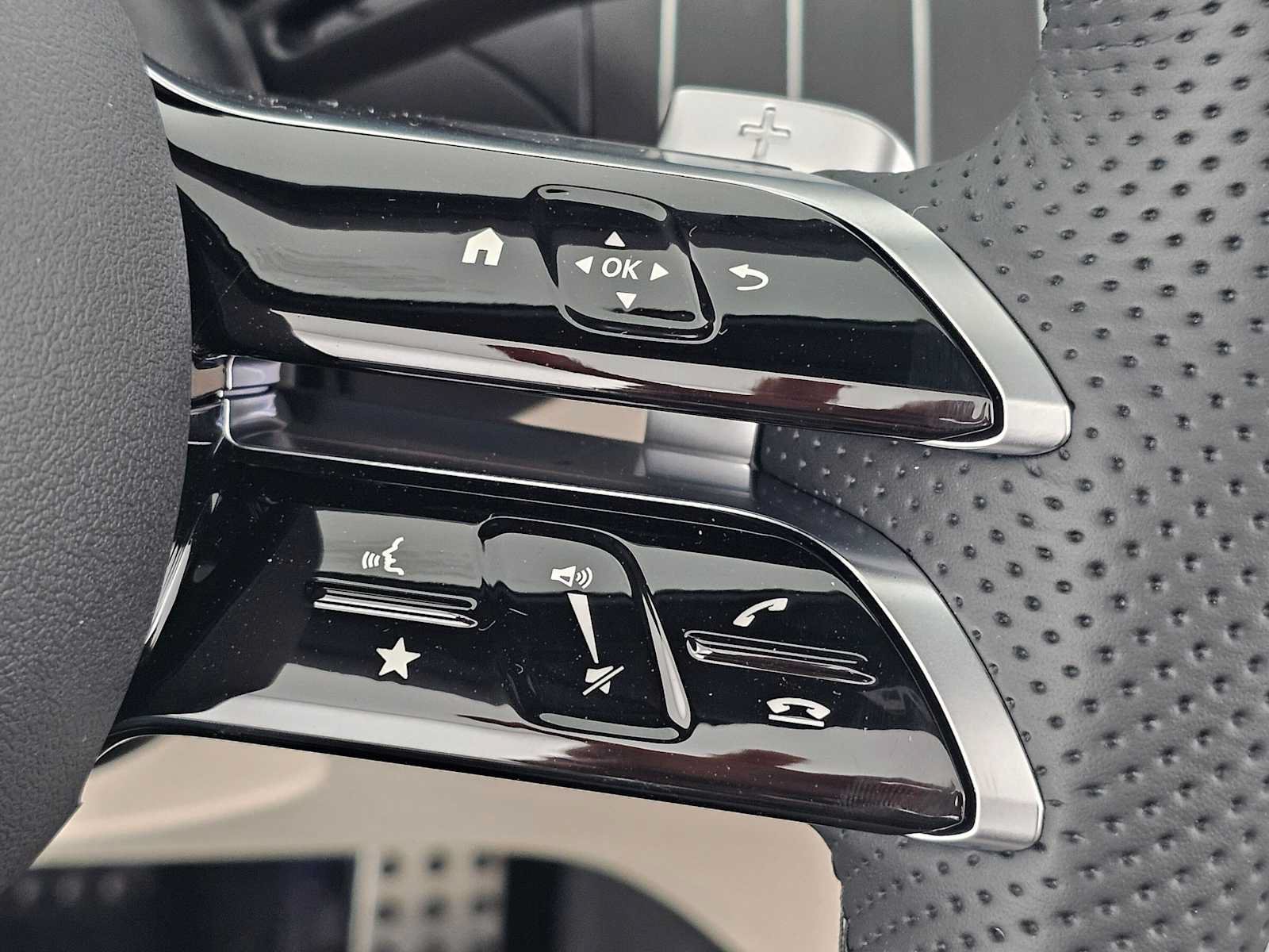 New 2026 Mercedes-Benz CLE 300 4MATIC Cabriolet image 26