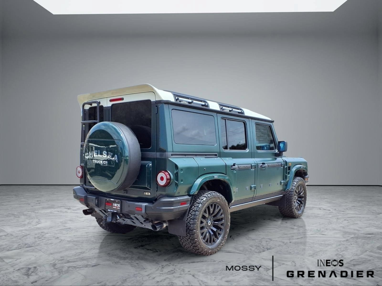 Used 2025 INEOS Grenadier Station Wagon AWD/4WD image 7