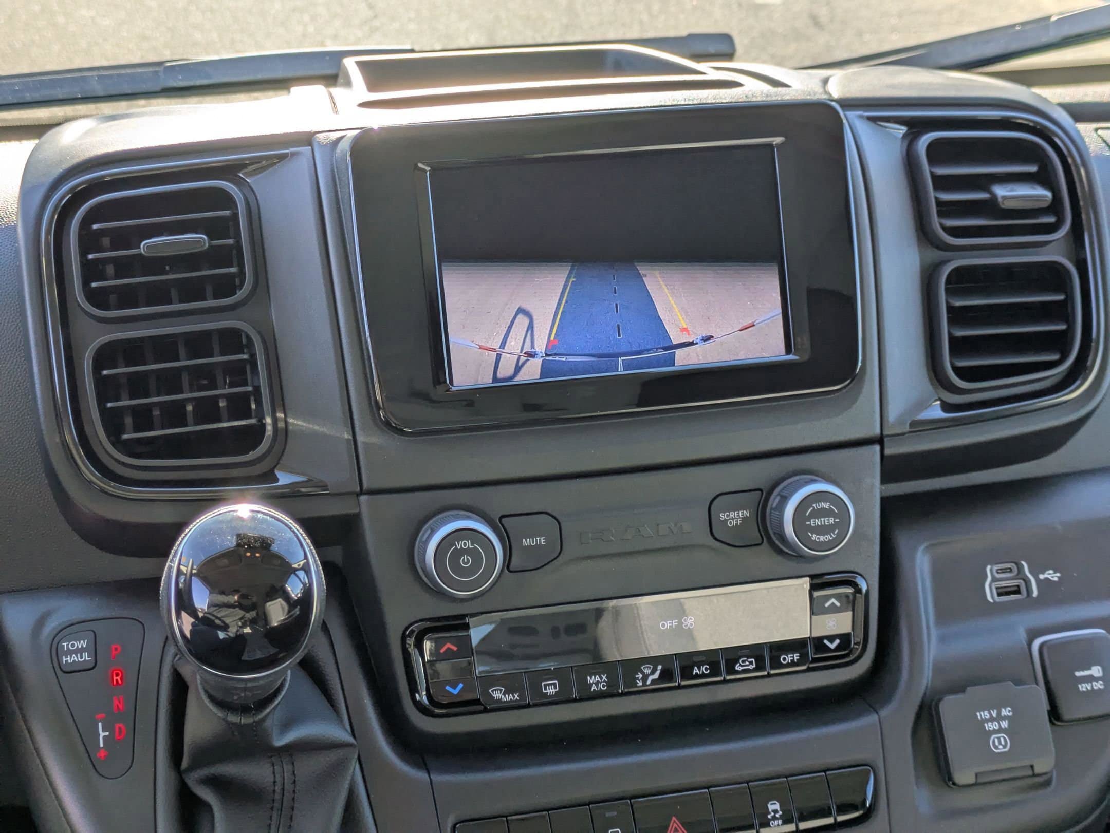New 2026 RAM ProMaster 1500 w/ Convenience Group FWD image 18