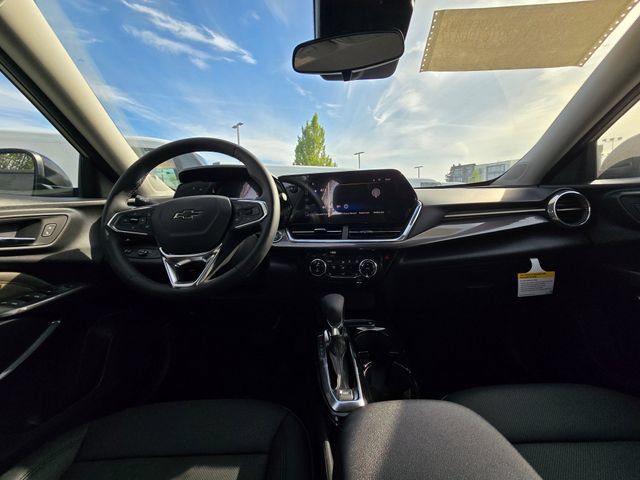 New 2026 Chevrolet Trax ACTIV FWD image 18