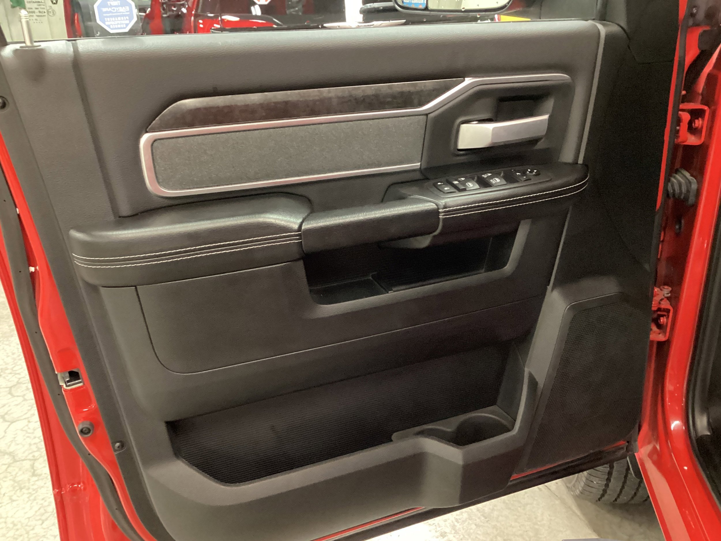 Used 2020 RAM 2500 Big Horn w/ Level 2 Equipment Group image 13
