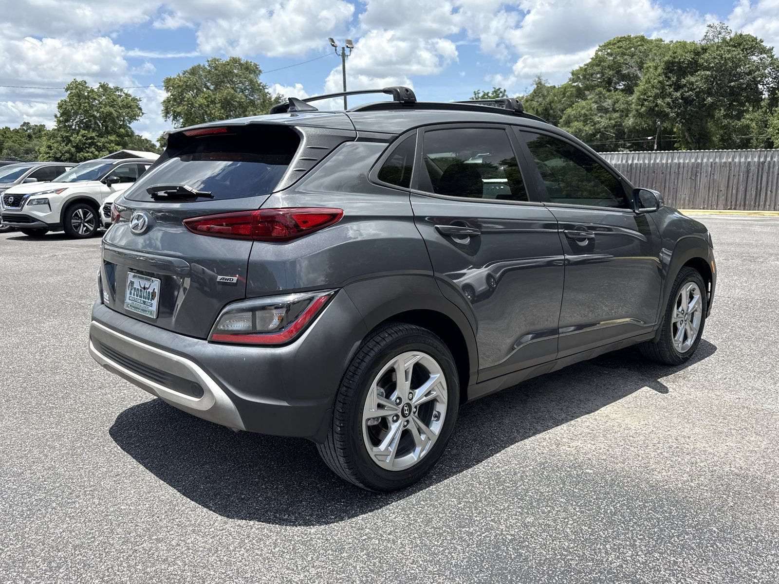 Used 2023 Hyundai Kona SEL AWD/4WD image 5