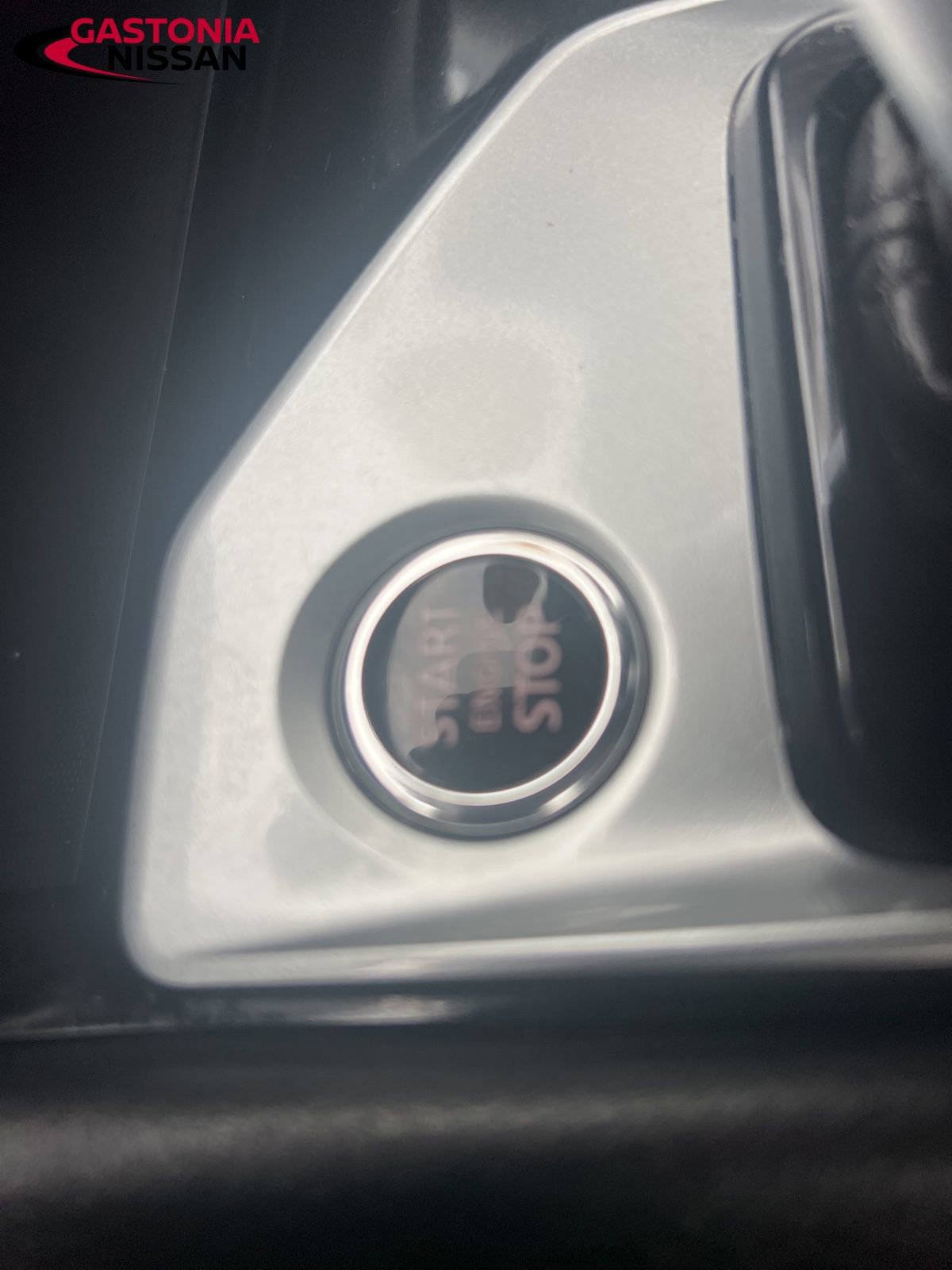 Used 2024 Nissan Altima 2.5 SV image 42