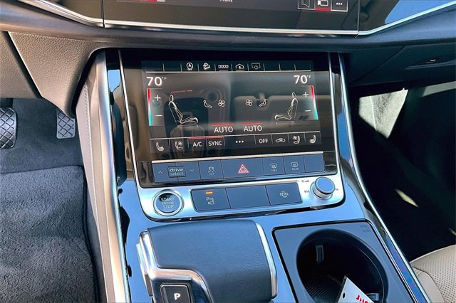 Used 2023 Audi Q8 Premium Plus w/ Premium Plus Package image 24