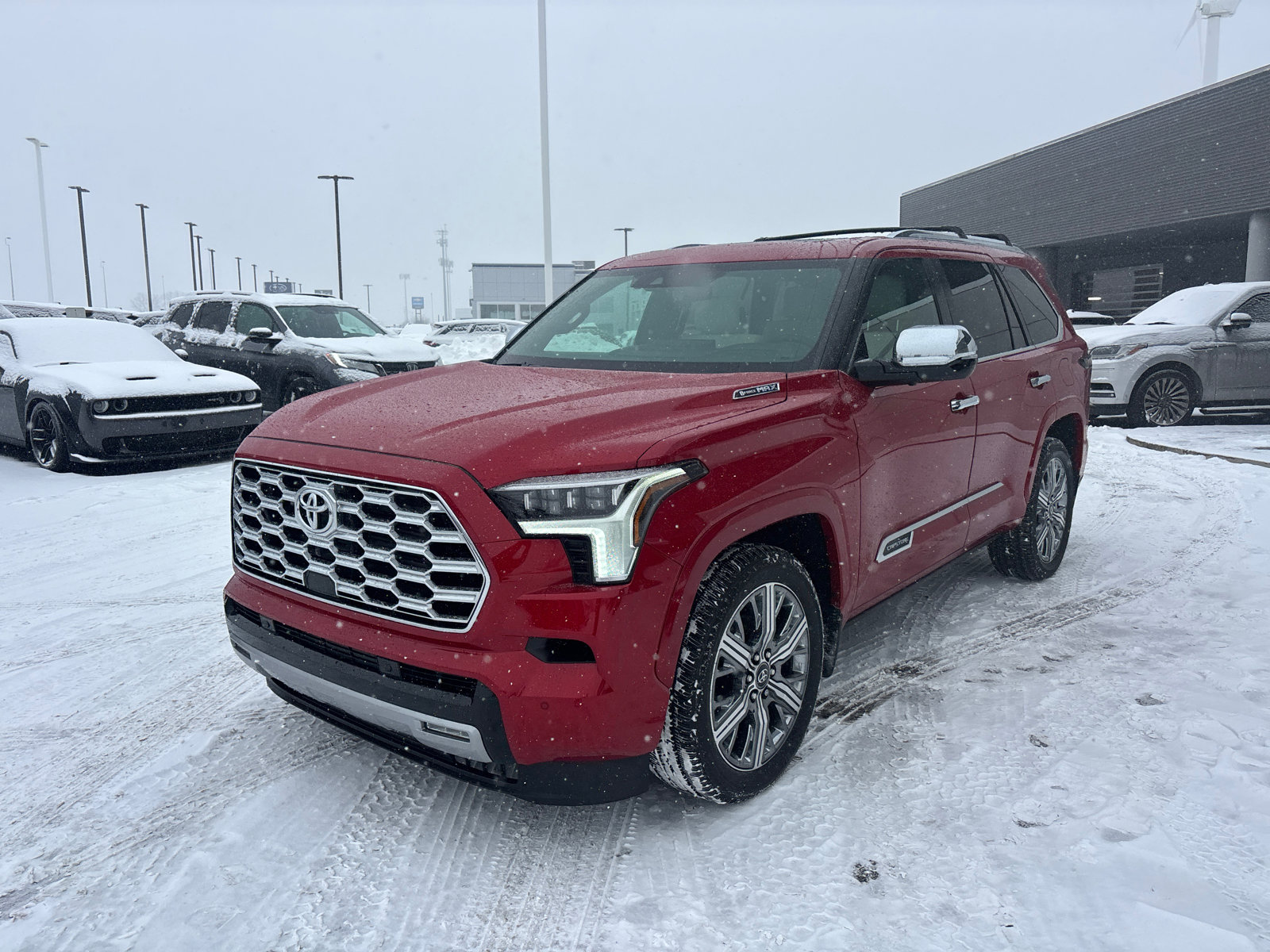 Used 2025 Toyota Sequoia Capstone image 3