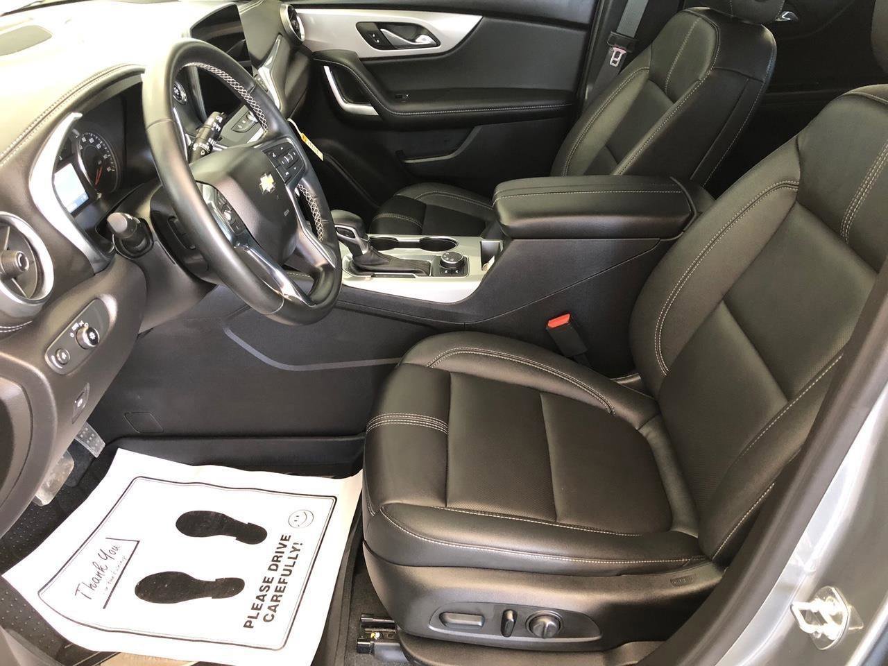 Used 2024 Chevrolet Blazer LT w/ LPO, Black Grille Bar Package AWD/4WD image 7