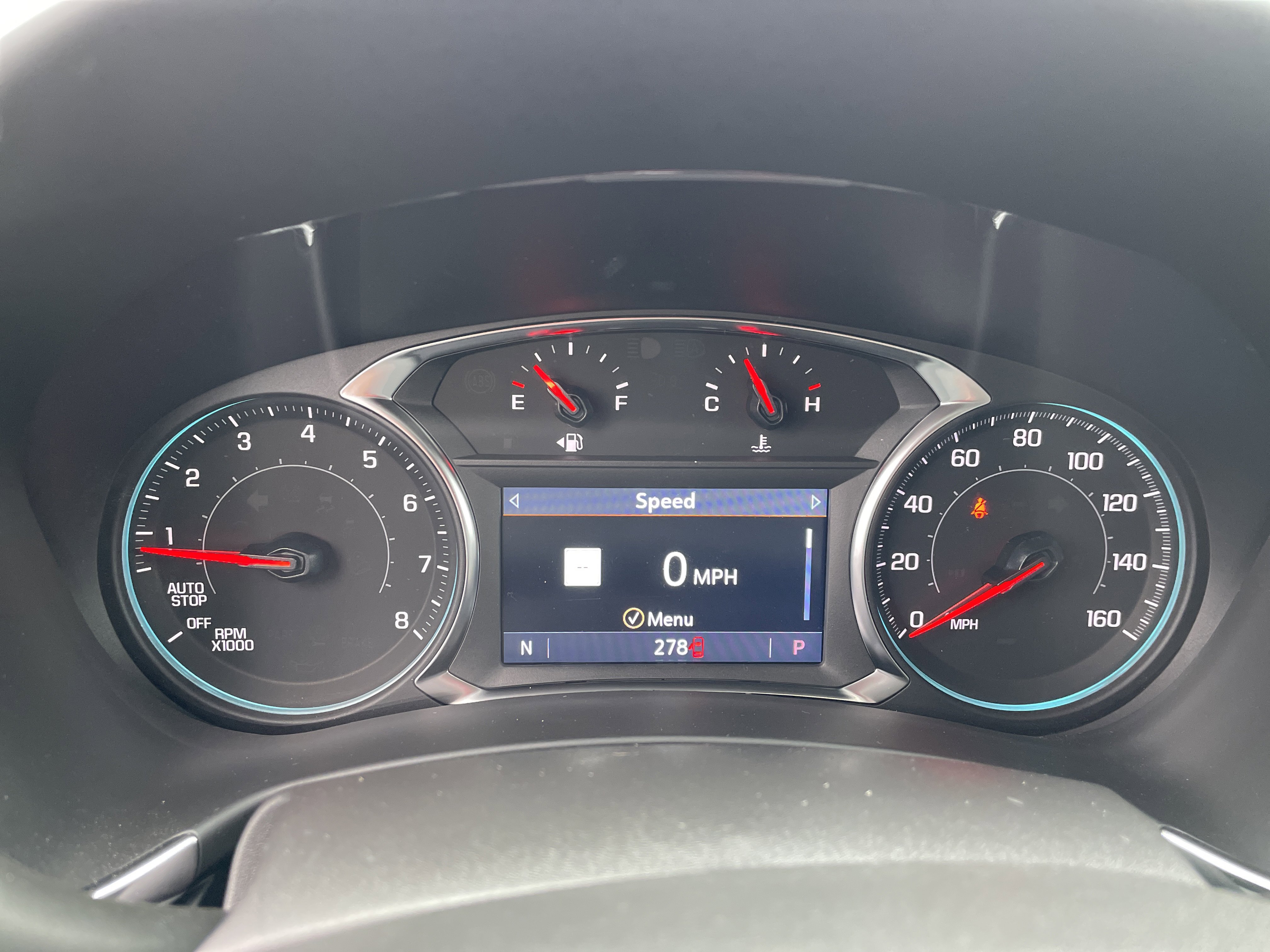 Used 2024 Chevrolet Equinox Premier image 11