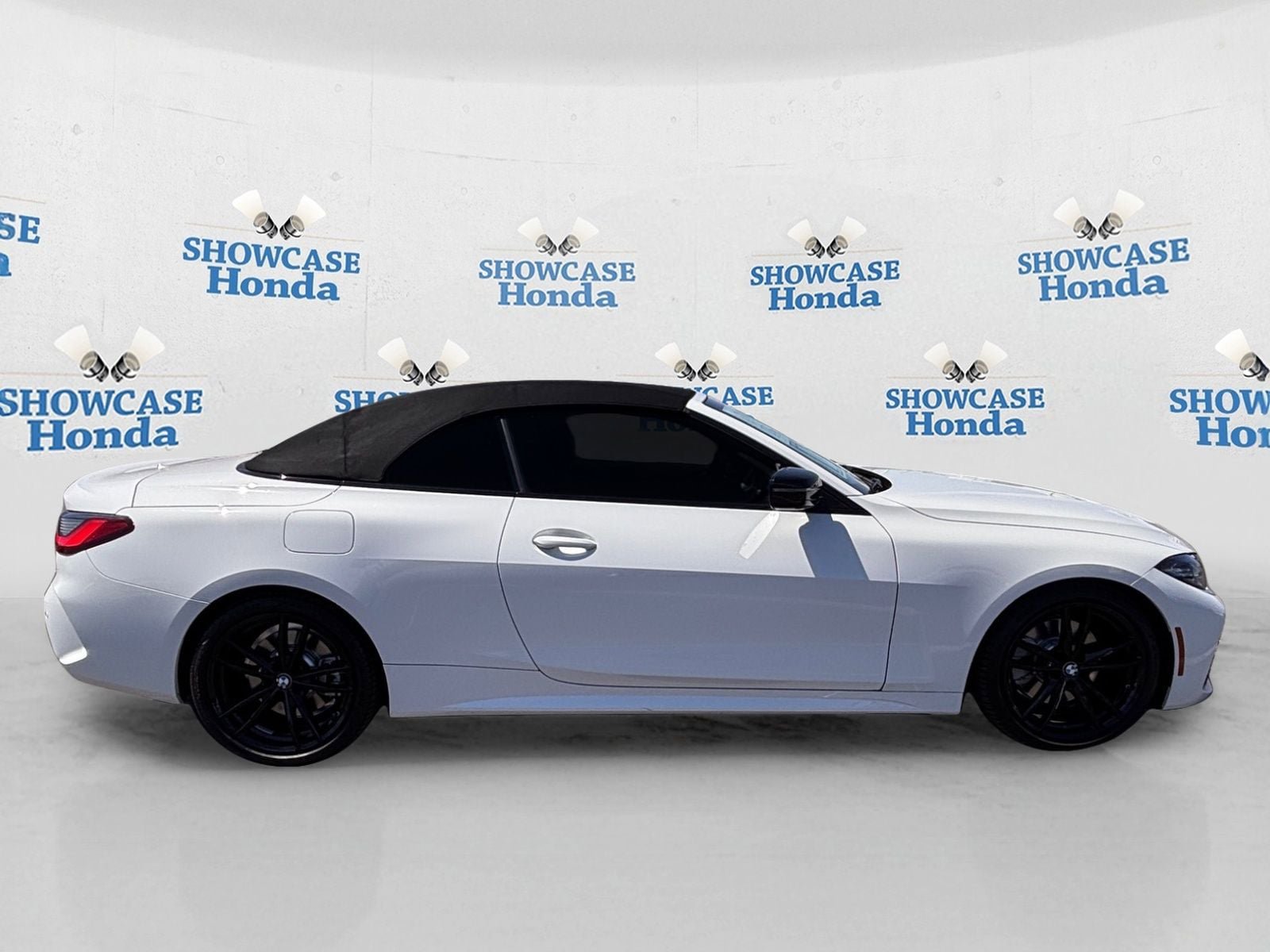 Used 2022 BMW 430i Convertible w/ M Sport Package RWD image 9