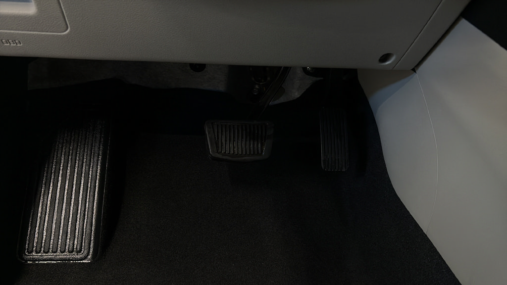 Used 2020 Kia Soul EX FWD image 32