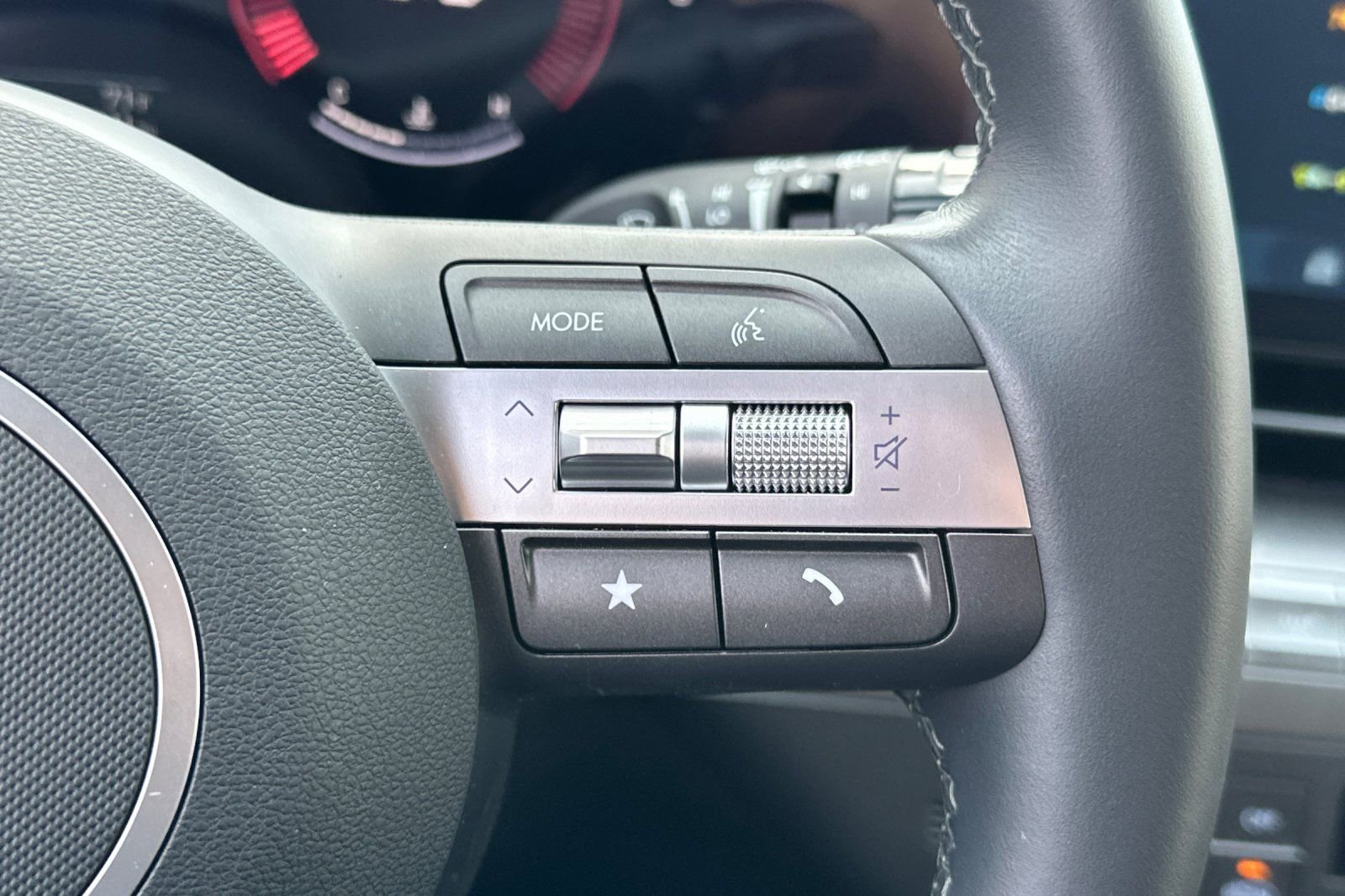 Used 2026 Hyundai Kona SEL Sport image 27