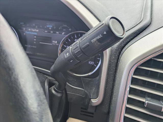 Used 2017 Ford F350 Lariat w/ Lariat Ultimate Package AWD/4WD image 8