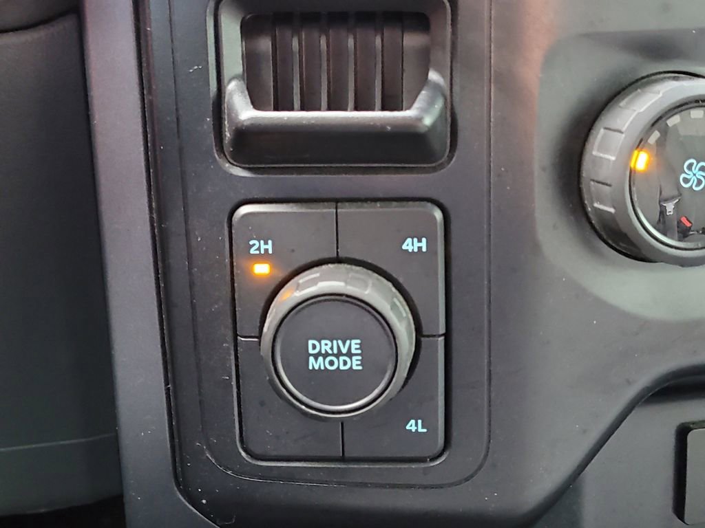 Used 2023 Ford F150 XLT image 23