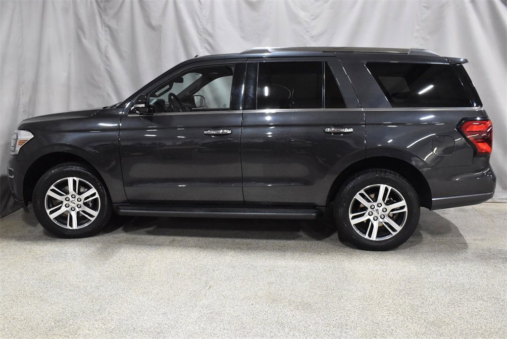 Used 2024 Ford Expedition Limited image 5