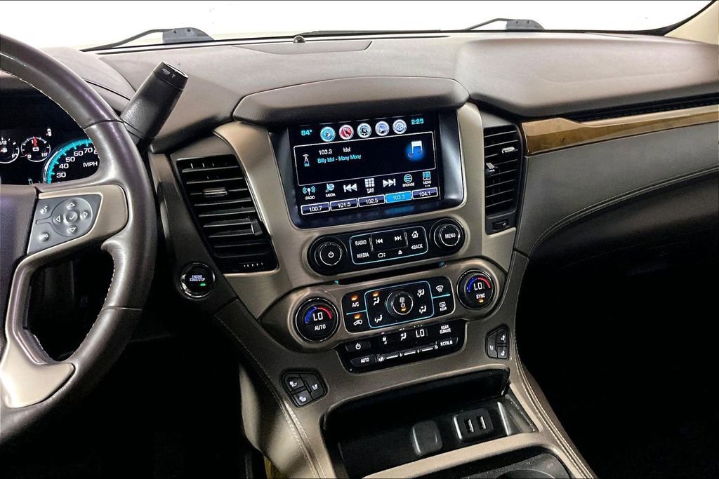 Used 2017 GMC Yukon Denali w/ Open Road Package AWD/4WD image 5