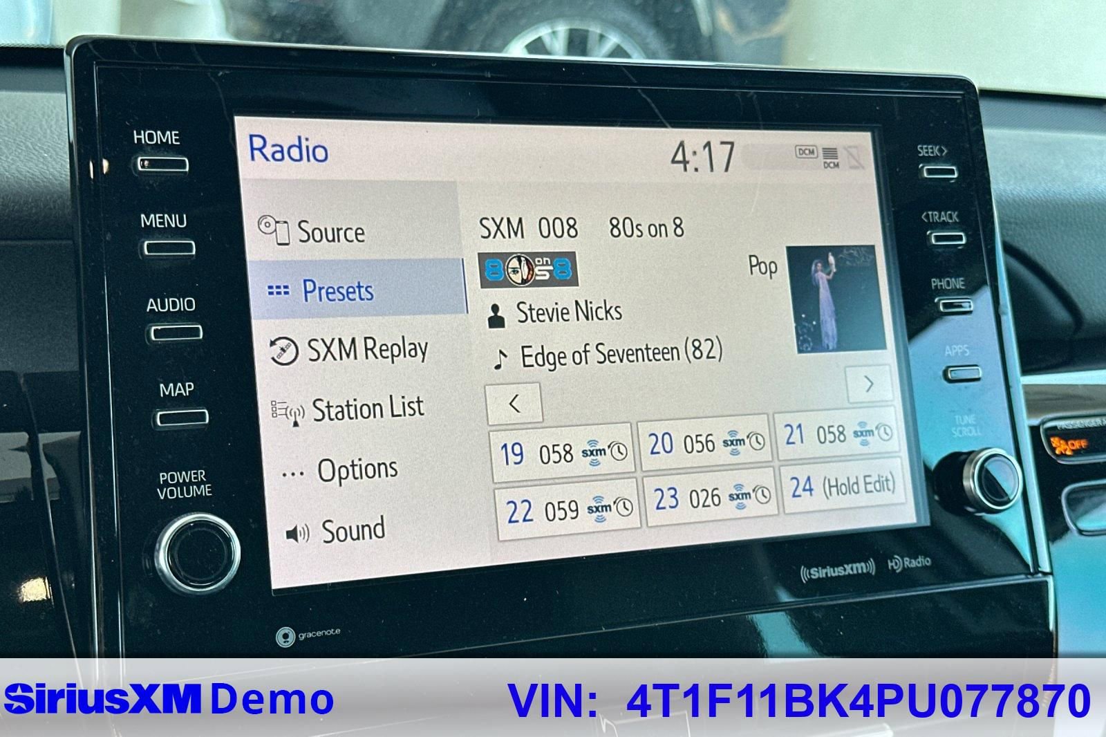 Used 2023 Toyota Camry XLE image 28