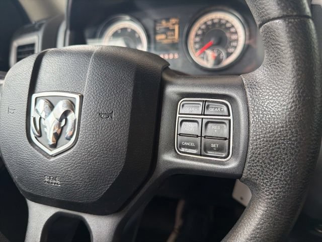 Used 2018 RAM 1500 Express RWD image 23