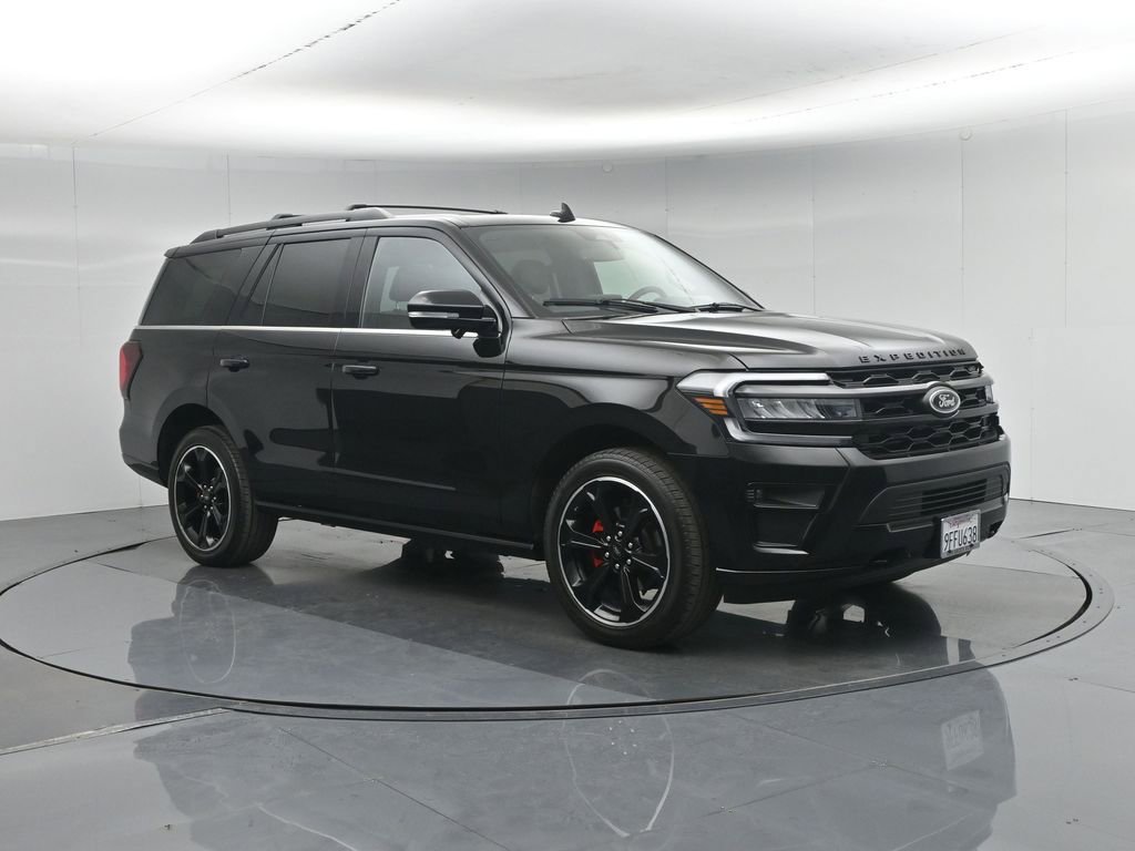 Certified 2023 Ford Expedition Limited image 5