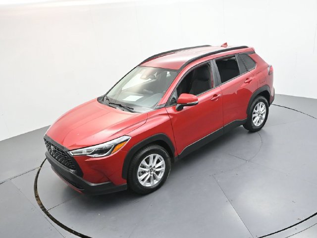 Used 2023 Toyota Corolla Cross LE FWD image 39