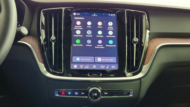 New 2026 Volvo V60 B5 Cross Country Plus w/ Protection Package Premier AWD/4WD image 20