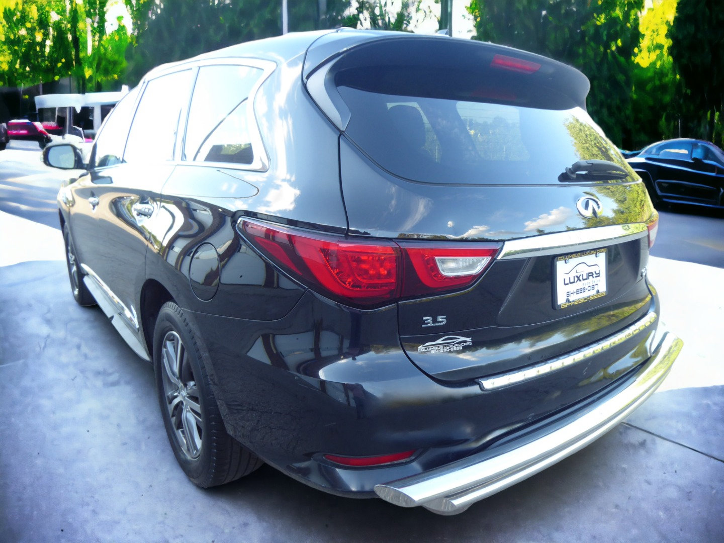 Used 2017 INFINITI QX60 Luxe image 8