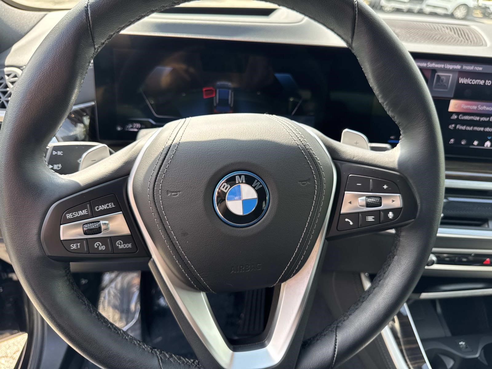 Certified 2024 BMW X5 xDrive50e w/ Premium Package AWD/4WD image 25